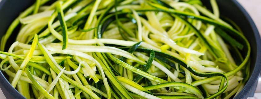 Cukiniju spageciai receptas su nuotraukomis
