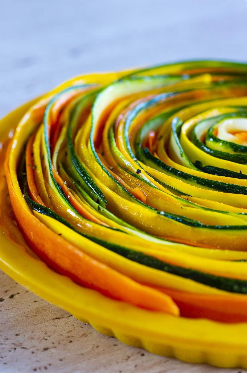 spirale darzoviu pyragas suktomis darzovemis receptas
